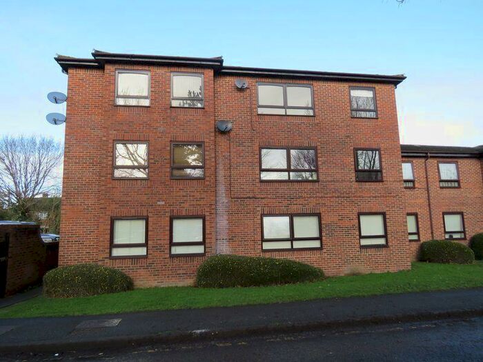 1 Bedroom Flat To Rent In Marlow, SL7