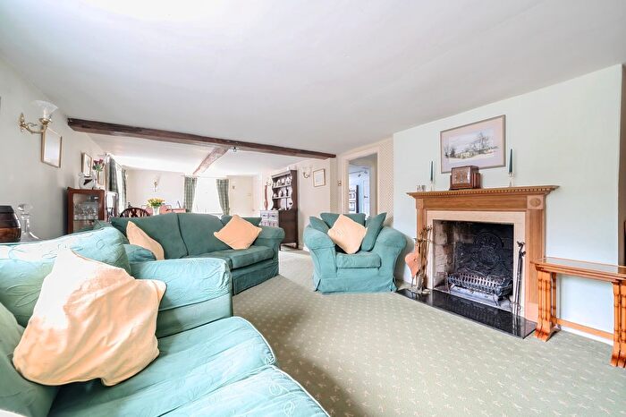 3 Bedroom End Of Terrace House For Sale In Hambleden, Hambleden, RG9