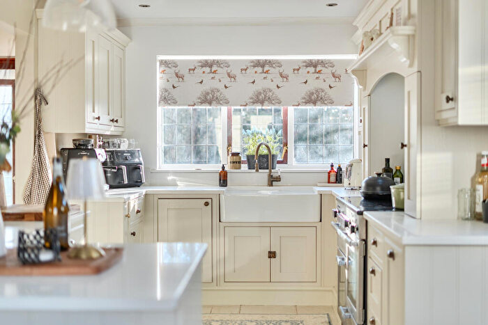 4 Bedroom Detached House For Sale In Cantors Way, Minety, Malmesbury, SN16