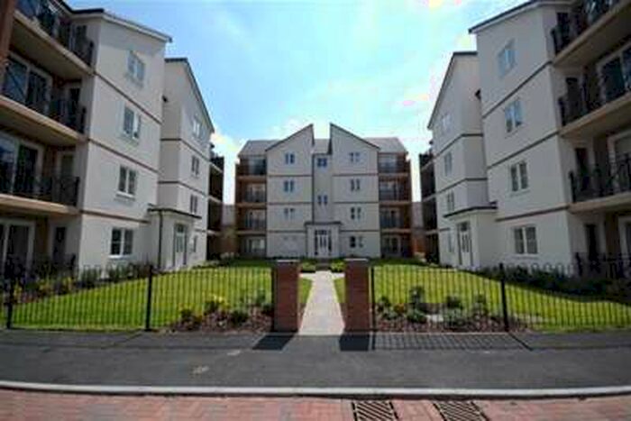 2 Bedroom Flat To Rent In Poppleton Close, Earlsdon, CV1