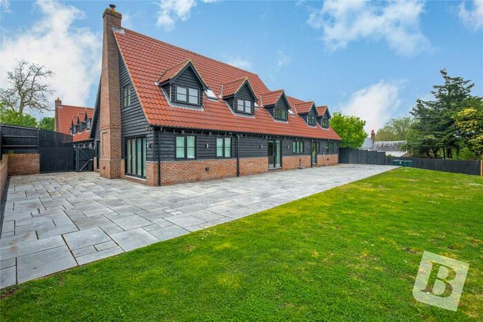 5 Bedroom Detached House To Rent In London Road, Stanford Rivers, Ongar, Essex, CM5