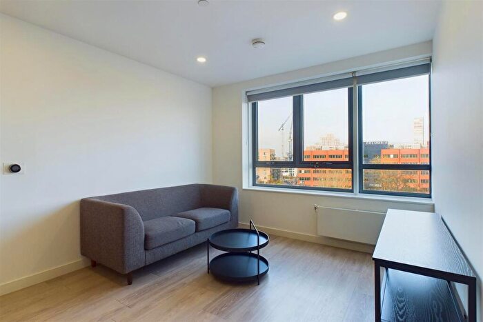 1 Bedroom Flat To Rent In Gates Way, Stevenage, SG1