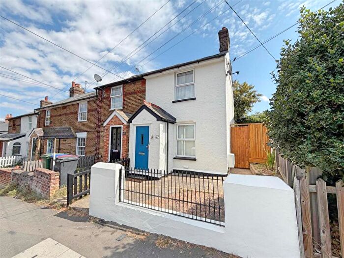 2 Bedroom End Of Terrace House For Sale In Notley Road, Braintree, CM7