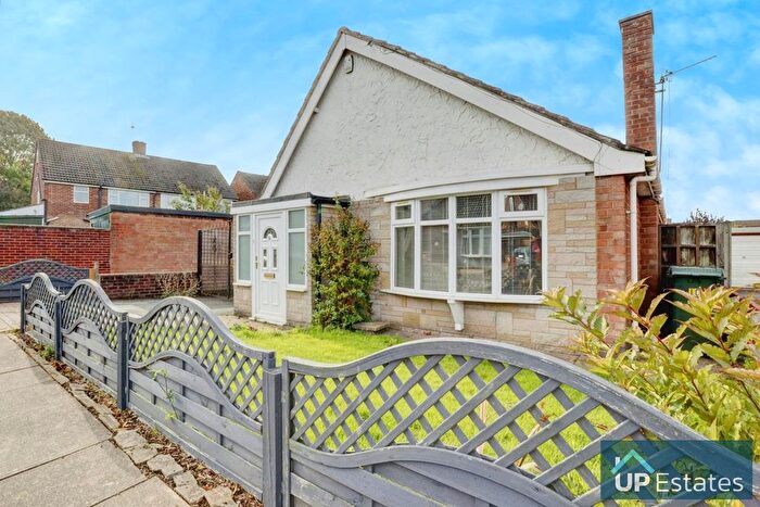 3 Bedroom Detached House For Sale In Colina Close, Coventry, CV3