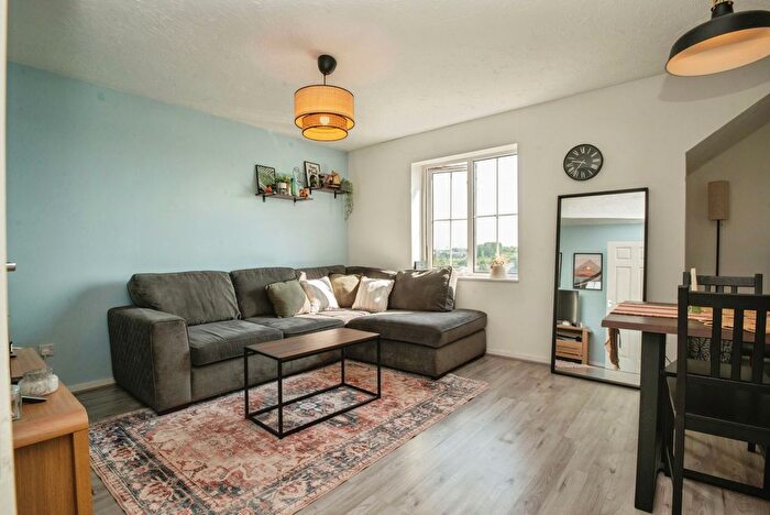 2 Bedroom Flat For Sale In Seager Drive, Cardiff, South Glamorgan, CF11