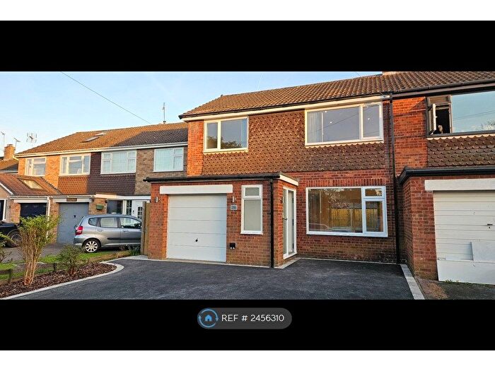 3 Bedroom End Of Terrace House To Rent In Bagshaw Close, Ryton On Dunsmore, Coventry, CV8