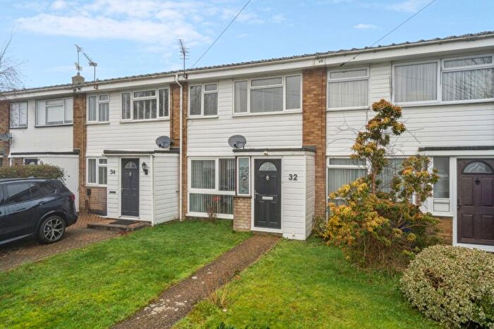 3 Bedroom Terraced House For Sale In Wrights Lane, Prestwood, HP16