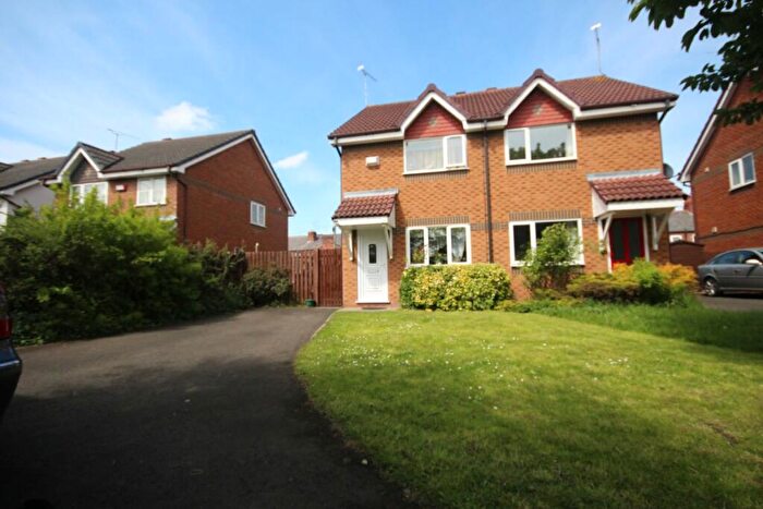 2 Bedroom Semi-Detached House To Rent In Melkridge Close, Chester, CH2