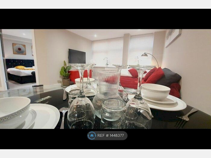 1 Bedroom Flat To Rent In Glasshouse, Bedford, MK40