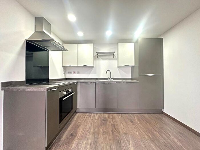 1 Bedroom Apartment To Rent In Solihull Heights, Sheldon, B26