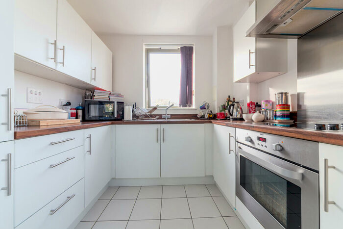 1 Bedroom Apartment To Rent In Essian Street, London, E1