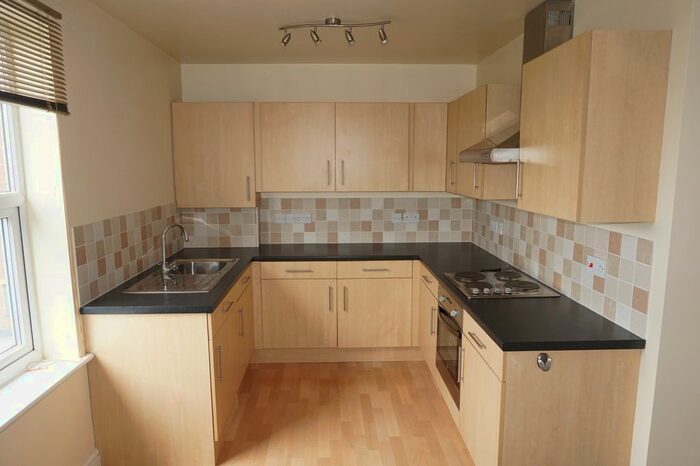 1 Bedroom Flat To Rent In Brook House, Spital Lane, Chesterfield, S41
