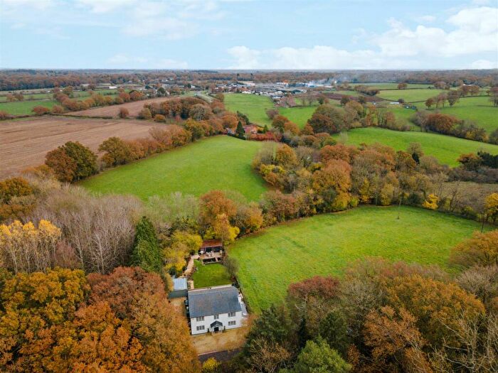4 Bedroom Detached House For Sale In Cherry Pit Lane, Beoley, Redditch, B98