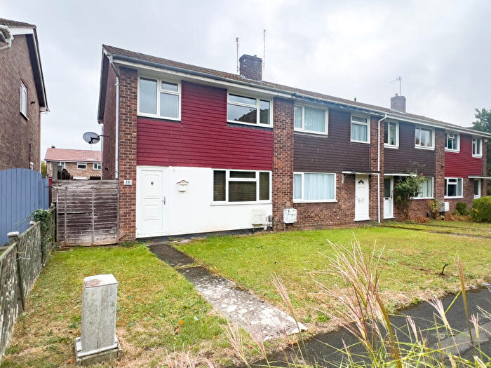 3 Bedroom End Of Terrace House For Sale In Eagle Drive, Patchway, Bristol, BS34