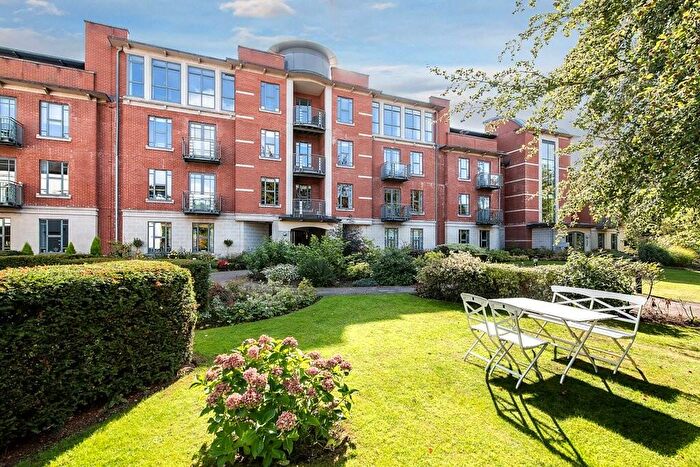 3 Bedroom Apartment To Rent In St James Place, George Road, Edgbaston, B15