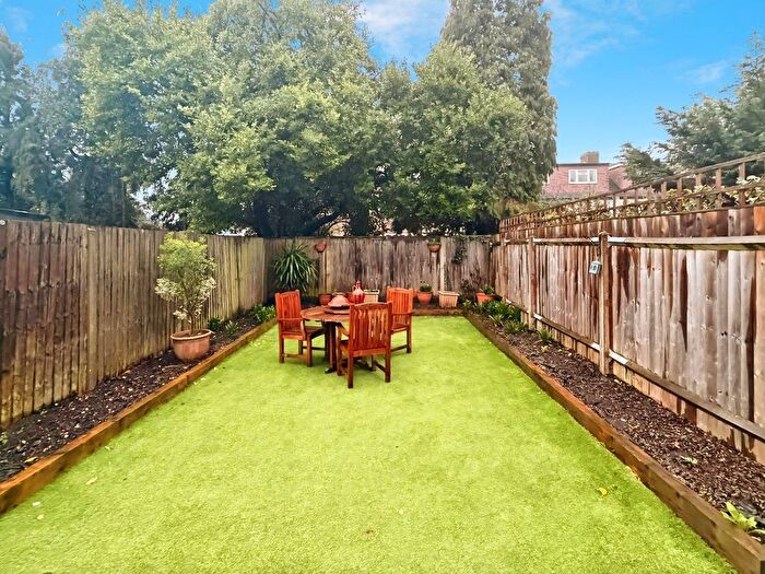 3 Bedroom Terraced House To Rent In St. Pauls Close, London, W5