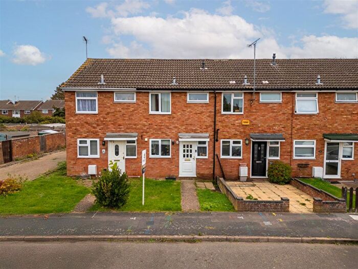 2 Bedroom Terraced House For Sale In Roberts Drive, Aylesbury, HP19
