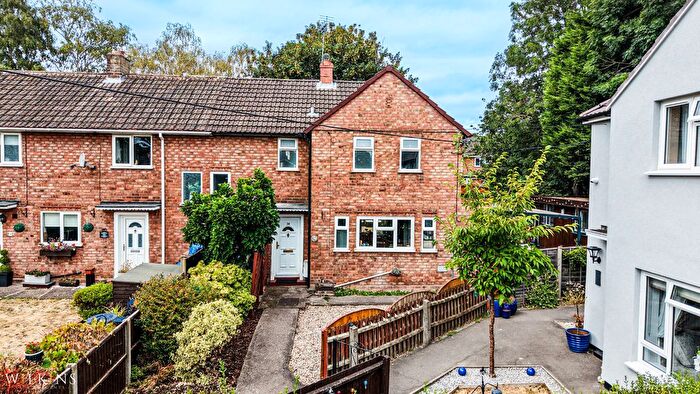 3 Bedroom End Terrace House For Sale In Coronation Avenue, Mile Oak, Tamworth, Staffordshire, B78