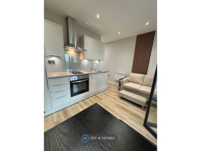 1 Bedroom Flat To Rent In Jamaica Street, Liverpool, L1