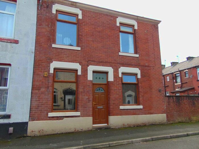 2 Bedroom Terraced House To Rent In Travis Street, Shaw, OL2