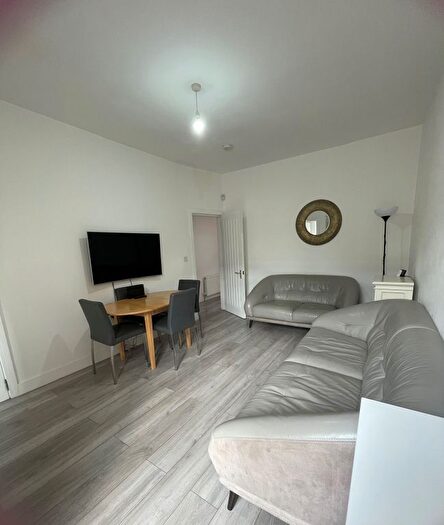 4 Bedroom Semi-Detached House To Rent In Eston Street, Manchester, M13