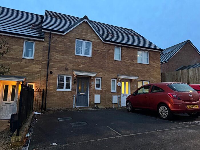 2 Bedroom Terraced House To Rent In Wood Green, Bridgend, CF31