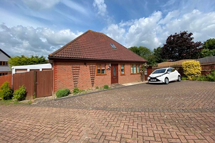 2 Bedroom Bungalow To Rent In Court Road, Walmer, CT14
