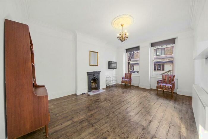 2 Bedroom Flat To Rent In Cosway Mansions, Shroton Street, London, NW1