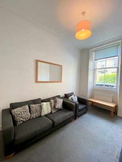 4 Bedroom Flat To Rent In Grange Loan, Marchmont, Edinburgh, EH9