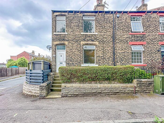 2 Bedroom Semi-Detached House For Sale In Manor Road, Ossett, WF5