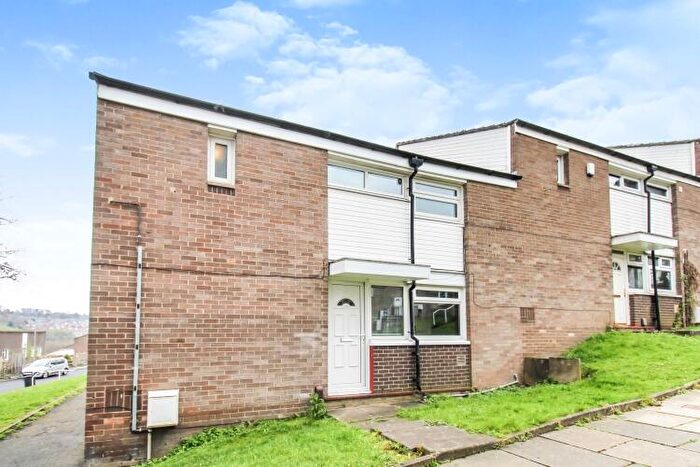 3 Bedroom End Of Terrace House To Rent In Bawn Gardens, Leeds, West Yorkshire, LS12