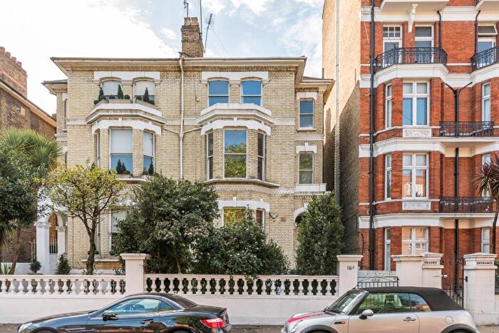 2 Bedroom Flat To Rent In Chelsea, Chelsea, London, SW10