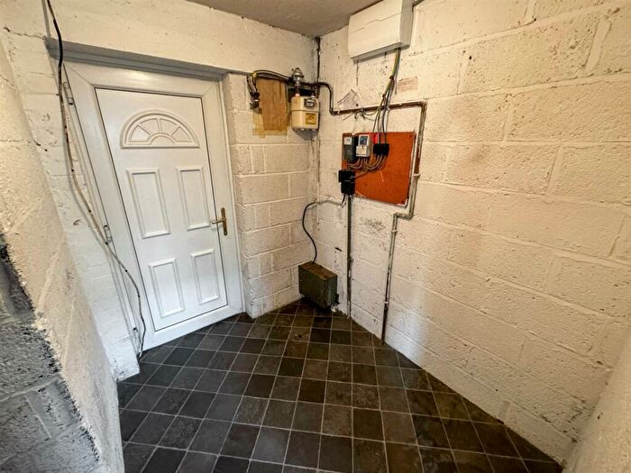 3 Bedroom Terraced House For Sale In Butterwick Walk, Corby, NN18