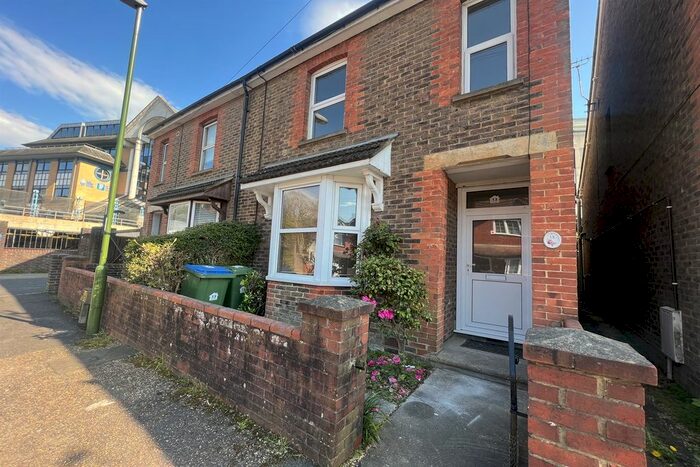 3 Bedroom Terraced House To Rent In Madeira Avenue, Horsham, West Sussex, RH12