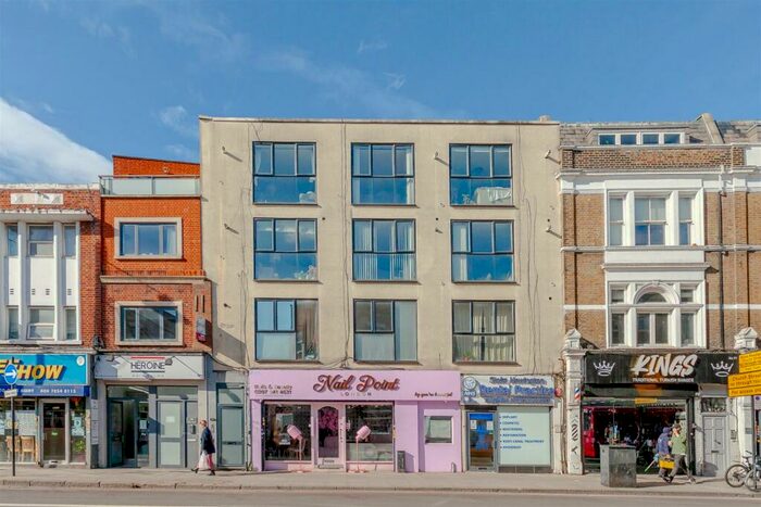 1 Bedroom Flat To Rent In Stoke Newington High Street, N16