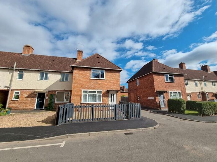 3 Bedroom End Of Terrace House To Rent In Maple Road, Leamington Spa, CV31