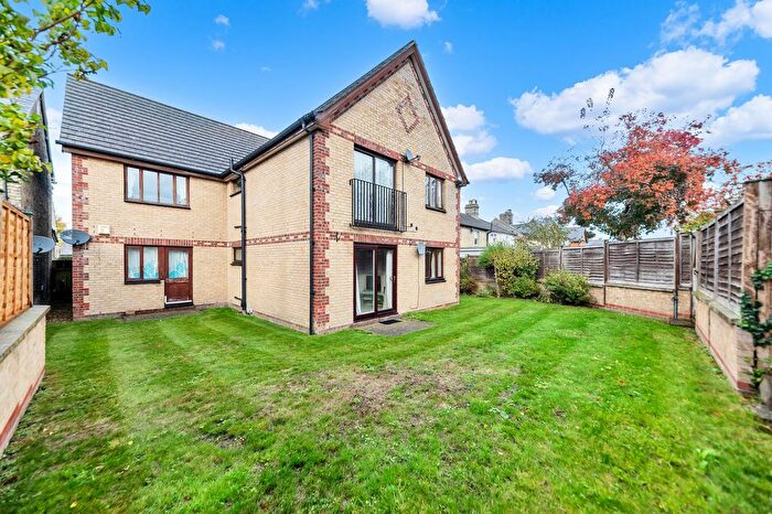 1 Bedroom Flat For Sale In Gower Road, The Ashes, SG8