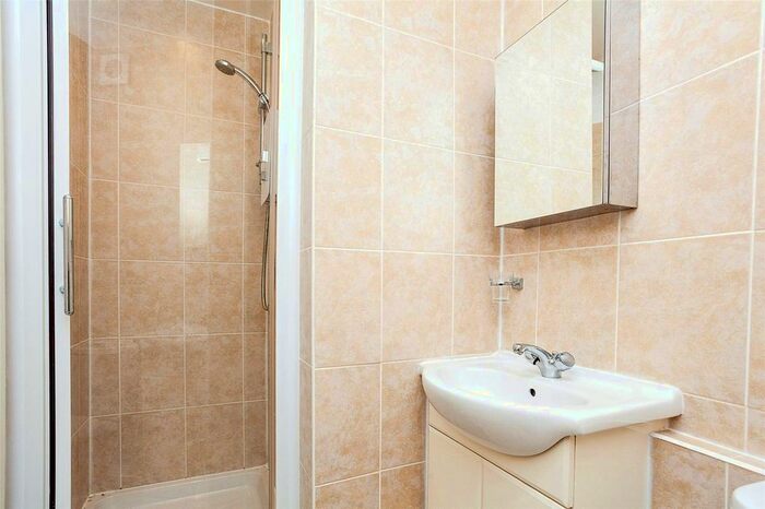Studio For Sale In Beacon Court, Manor Fields, Horsham, West Sussex, RH13