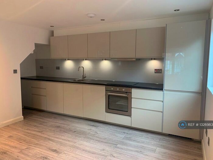 1 Bedroom Semi-Detached House To Rent In Kirkham Road, London, E6