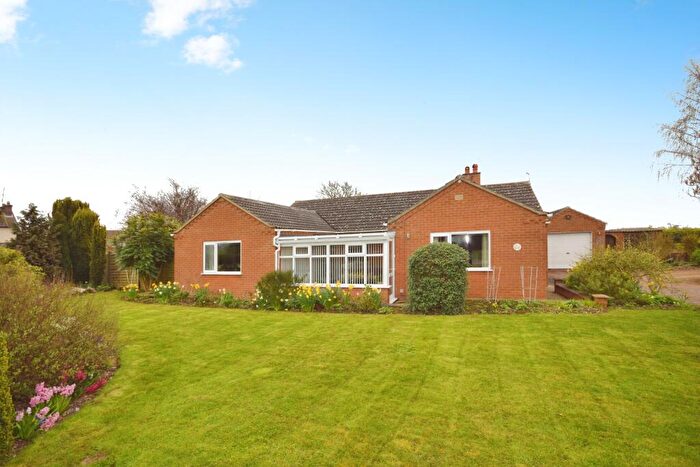 3 Bedroom Bungalow For Sale In Low Road, Friskney, PE22