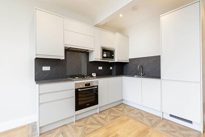 2 Bedroom Flat To Rent In Church Road, Harlesden, NW10