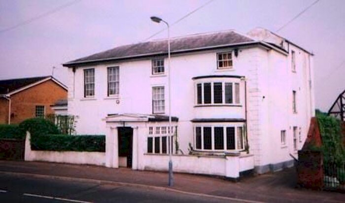 1 Bedroom Flat To Rent In Lower Street, Tettenhall, Wolverhampton WV6