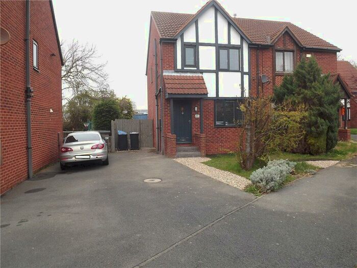 3 Bedroom Semi-Detached House To Rent In Hadleigh Court, Coxhoe, Durham, DH6