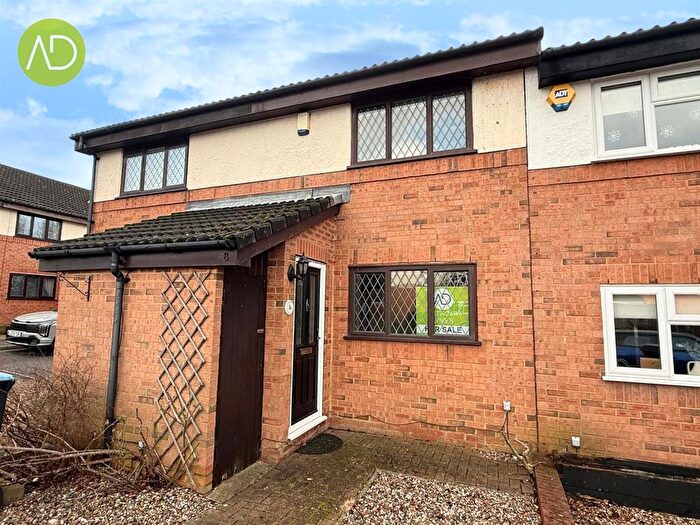 2 Bedroom Terraced House For Sale In Savoy Wood, Epping Green, CM19