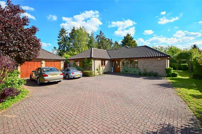 4 Bedroom Bungalow To Rent In Park Lane, Histon, Cambridge, CB24