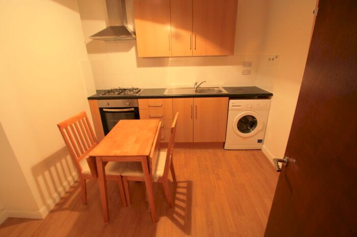 Studio To Rent In North End Road, Fulham, SW6