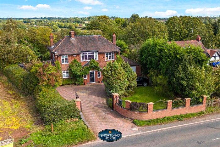 4 Bedroom Detached House For Sale In Station Hill, Fillongley, Coventry, CV7