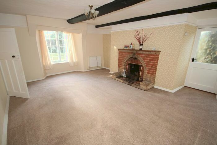 3 Bedroom Cottage To Rent In Watchet, TA23