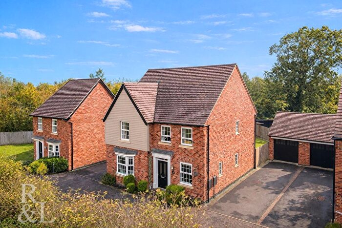 4 Bedroom Detached House For Sale In Potters Way, Measham, DE12