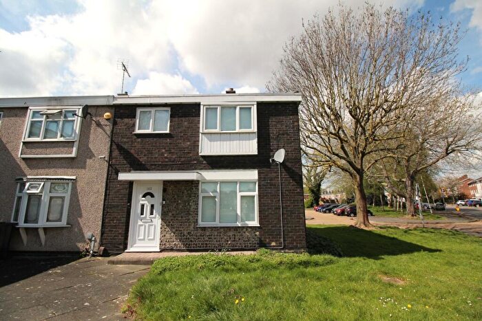 3 Bedroom End Of Terrace House To Rent In The Gore, SS14